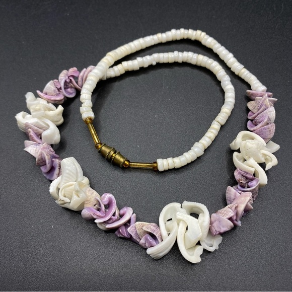 Vintage Purple & White Natural Shell Necklace - Picture 1 of 8